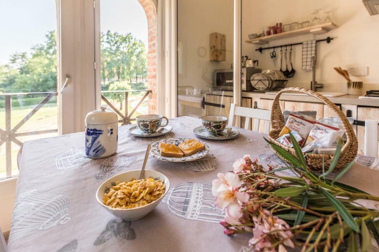 Borgo Sartoni Case Vacanze Appartamenti In Affitto โบโลญญา ภายนอก รูปภาพ