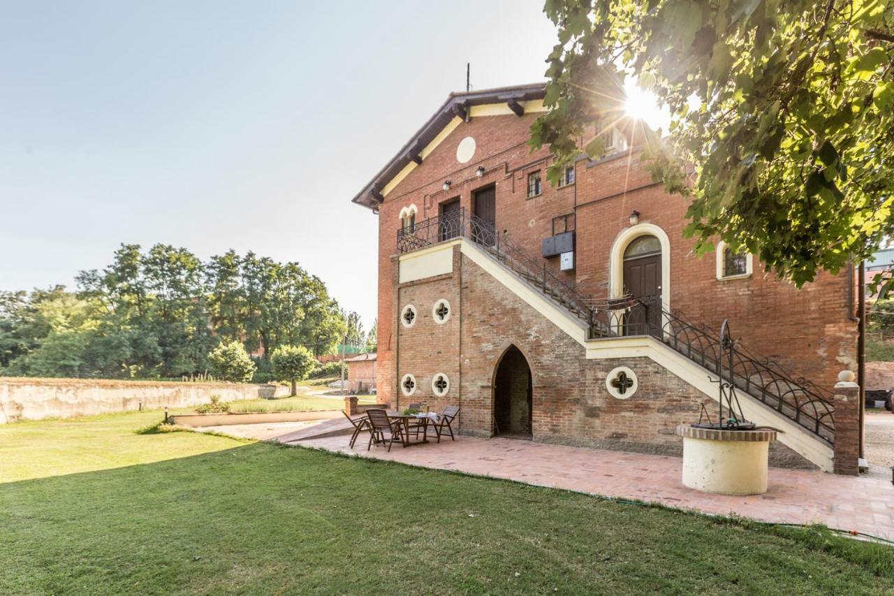 Borgo Sartoni Case Vacanze Appartamenti In Affitto โบโลญญา ภายนอก รูปภาพ