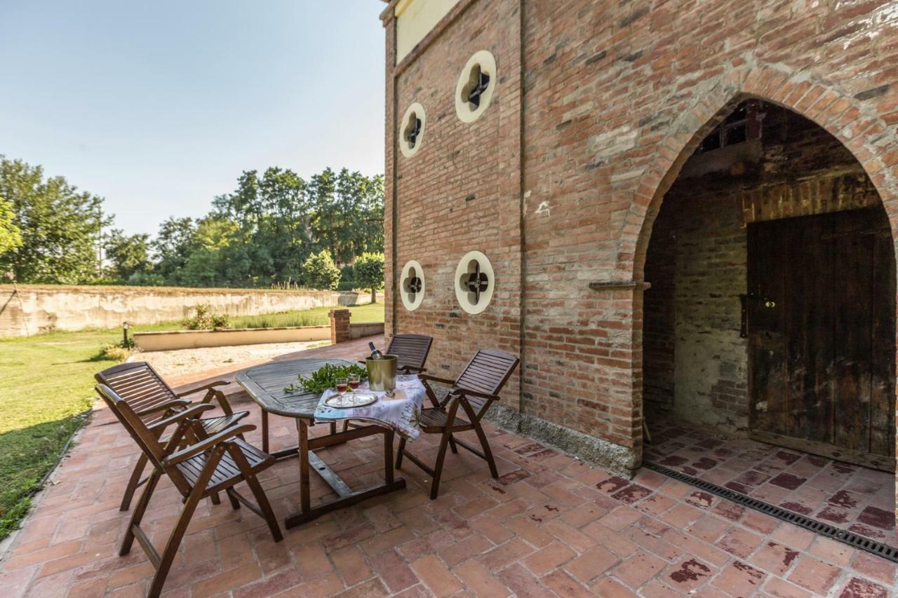 Borgo Sartoni Case Vacanze Appartamenti In Affitto โบโลญญา ภายนอก รูปภาพ