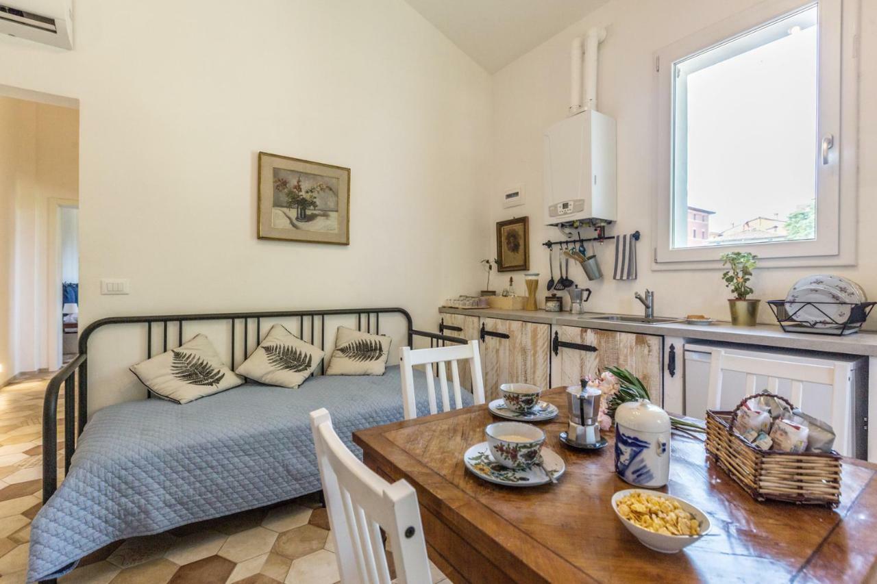 Borgo Sartoni Case Vacanze Appartamenti In Affitto โบโลญญา ภายนอก รูปภาพ