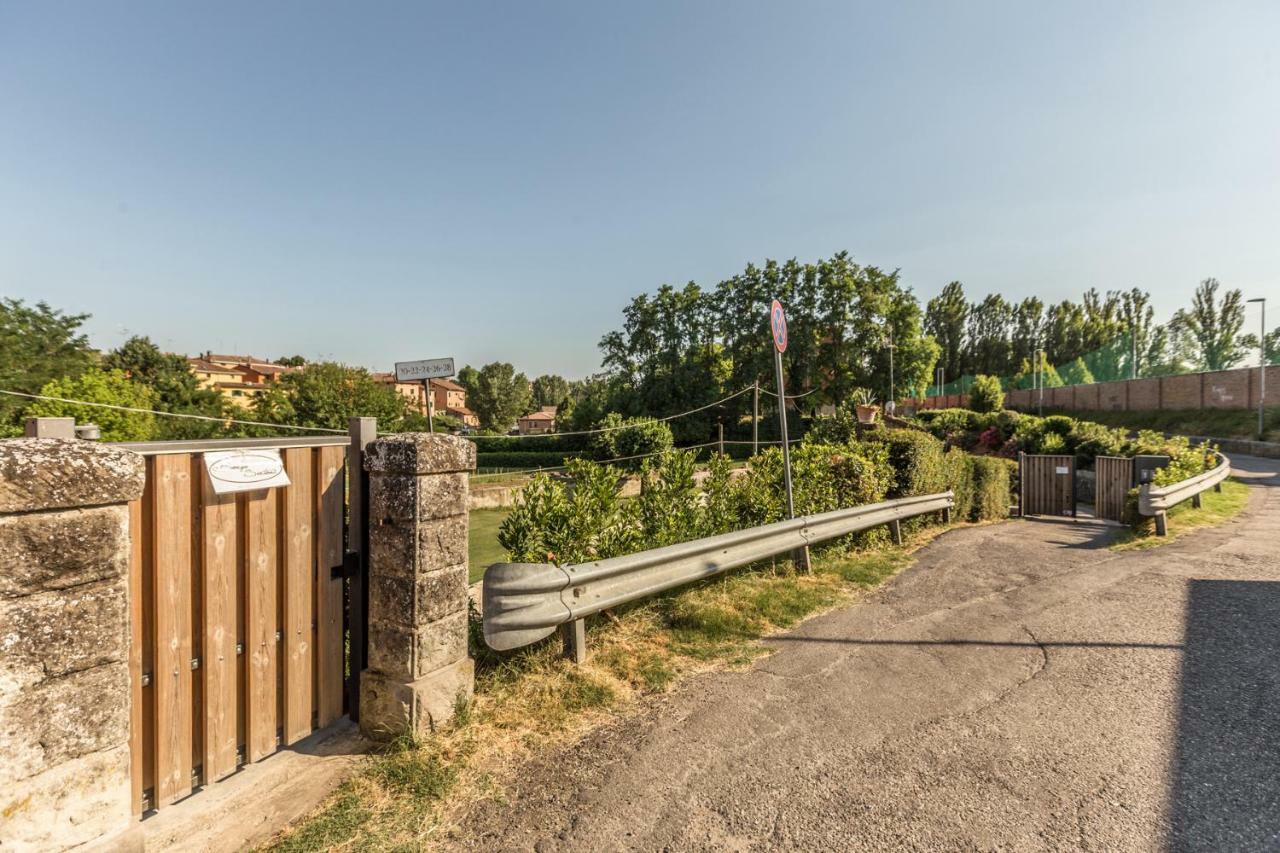 Borgo Sartoni Case Vacanze Appartamenti In Affitto โบโลญญา ห้อง รูปภาพ
